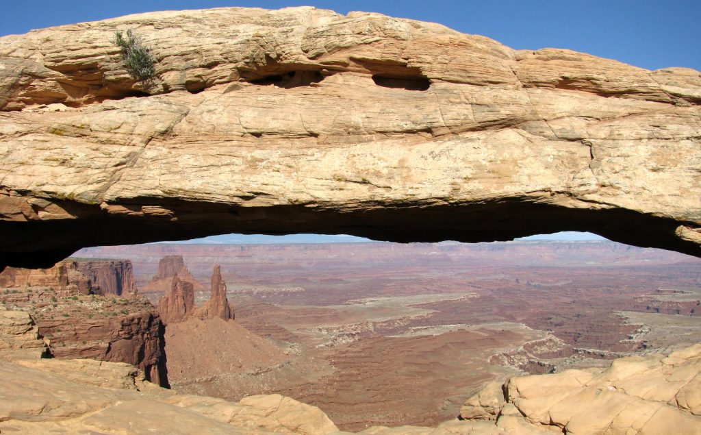 Mesa Arch, Island in the Sky, Canyon Land National Park, Utah 2
