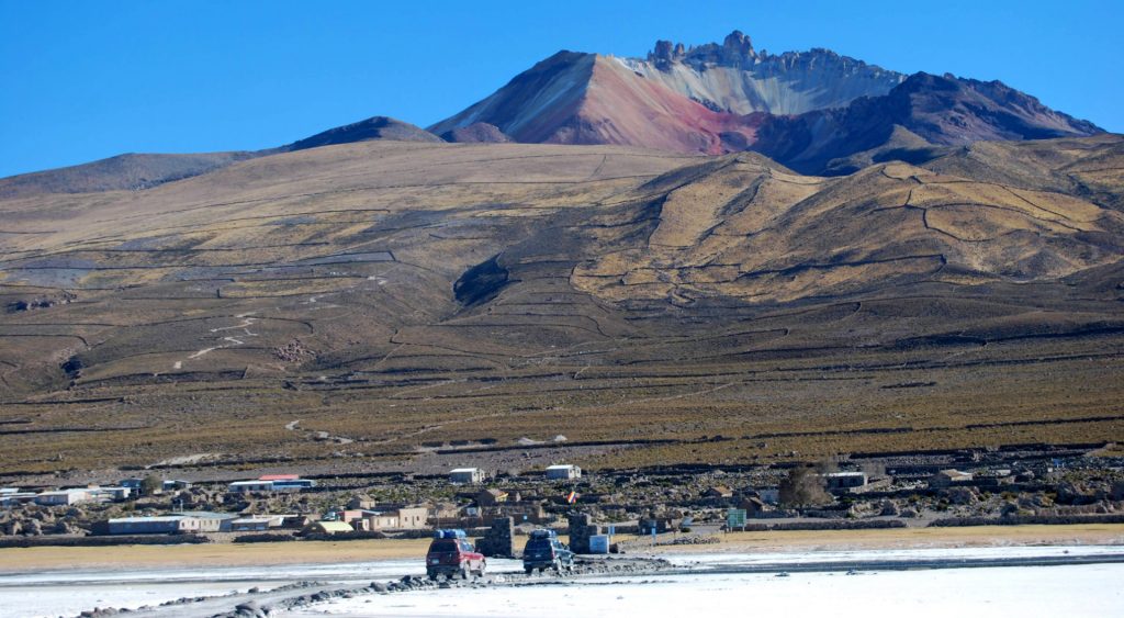 Volcan Tunupa 5990m et village de Coquesa, Province du nord Lipez, Bolivie