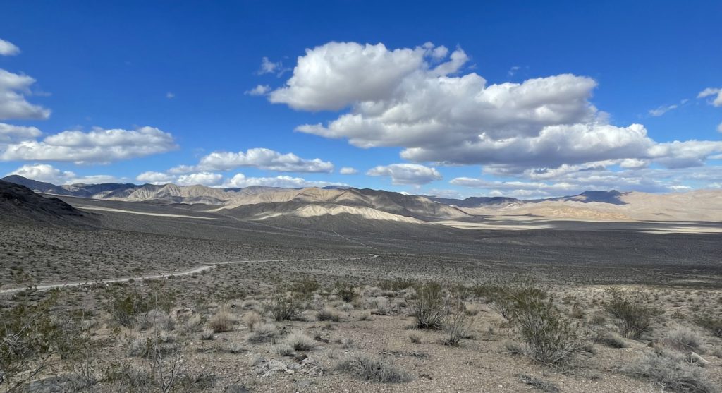 Big Pine Road, Death Valley Park, Californie, États Unis 3
